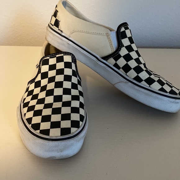 Checkered vans - Picture 4 of 5